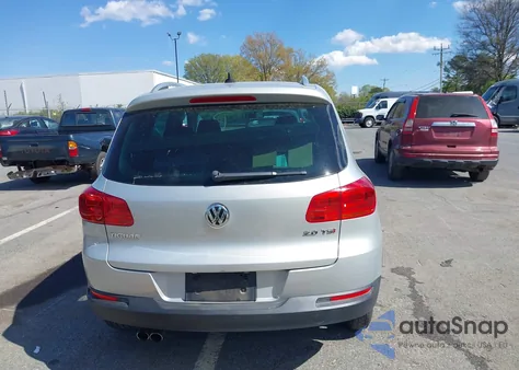 2015 Volkswagen Tiguan S z USA, uszkodzony, nr VIN WVGAV7AX0FW544218
